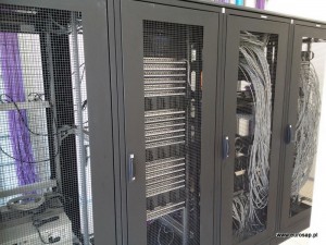 Serwerownia, sieć komputerowa, szafa teleinformatyczna Szczecin